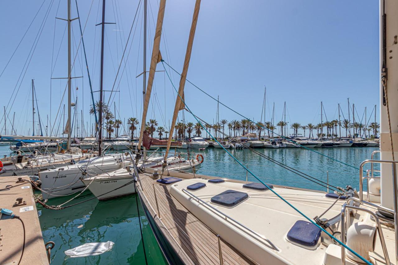 Puerto Marina Apartment Benalmadena Bagian luar foto